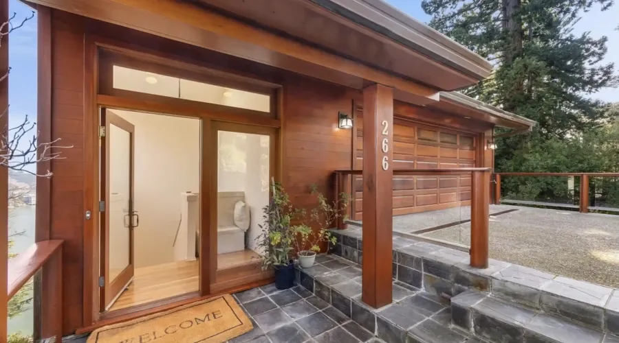 266 Bayview Avenue, Belvedere, California, United States, 5 Bedrooms Bedrooms, ,3.5 BathroomsBathrooms,Residential,For Sale,266 Bayview Avenue,2026479